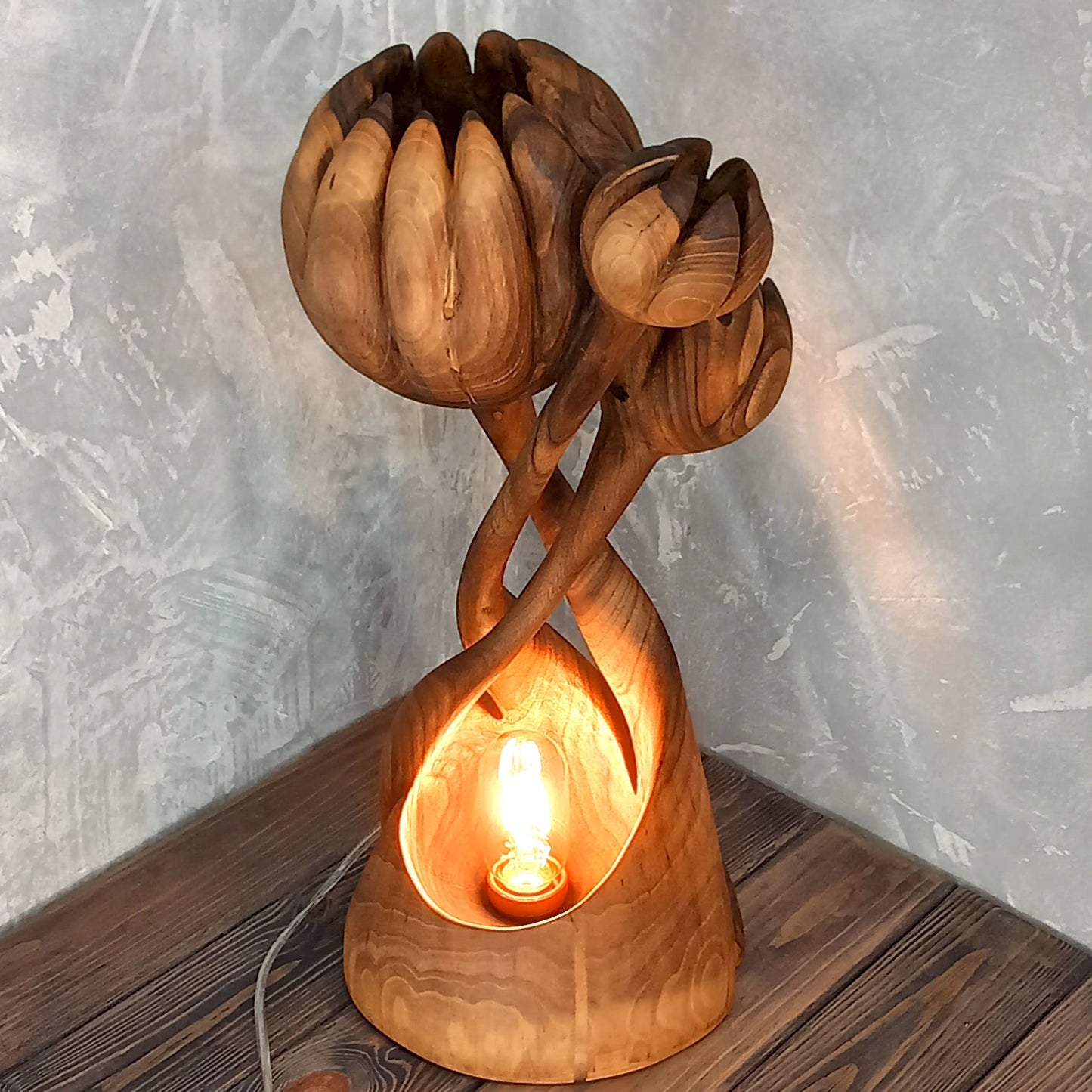 Elegant Wooden Nymphaea Sculptural Lamp