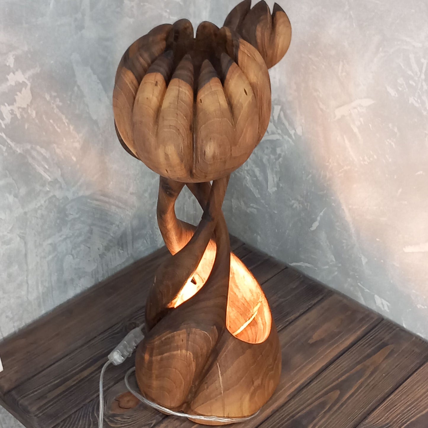 Elegant Wooden Nymphaea Sculptural Lamp