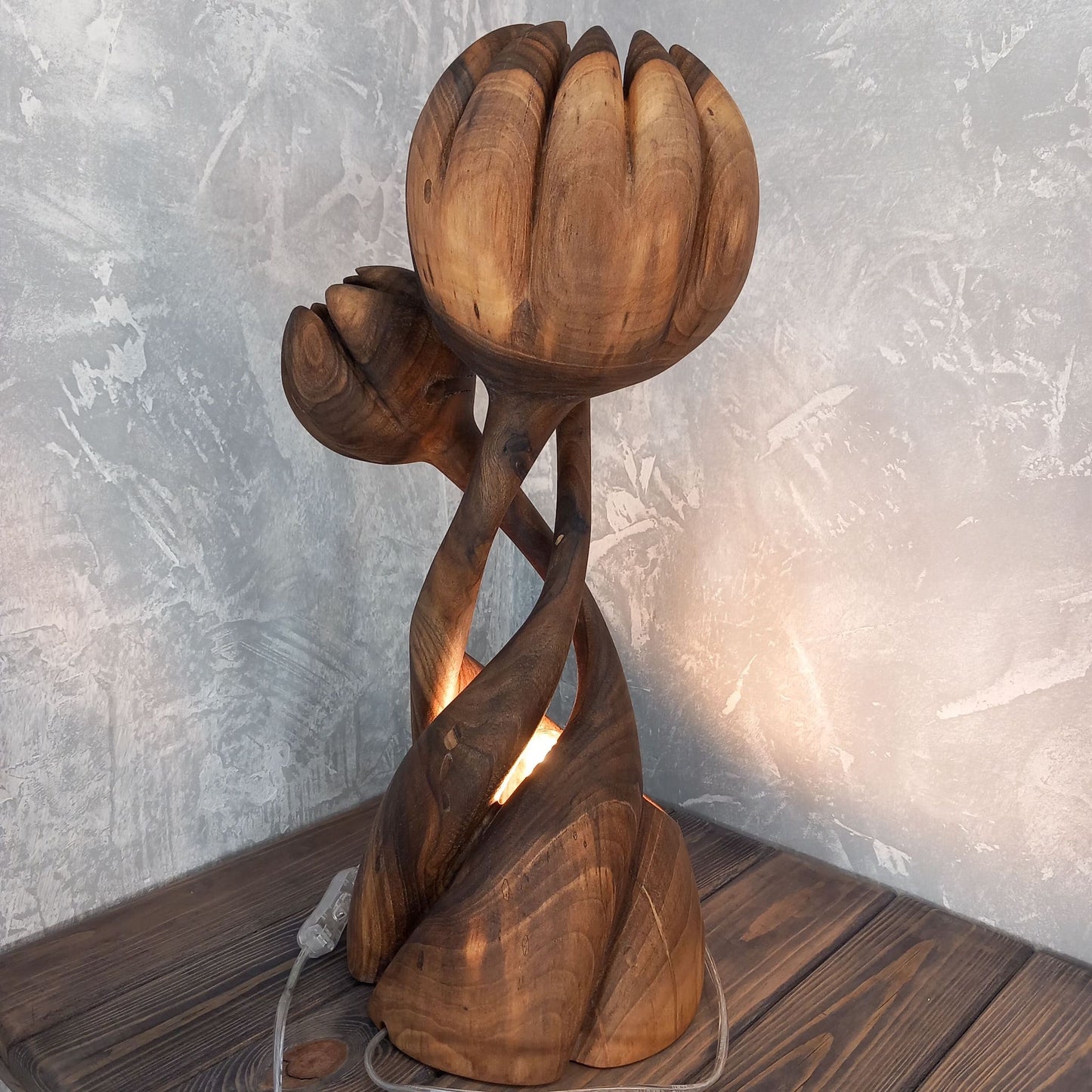 Elegant Wooden Nymphaea Sculptural Lamp