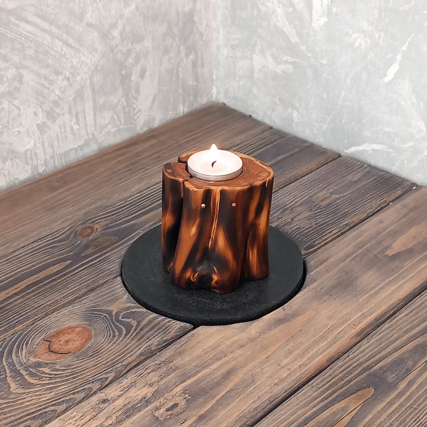 Set of 2 Lilac Wood Candle Holders