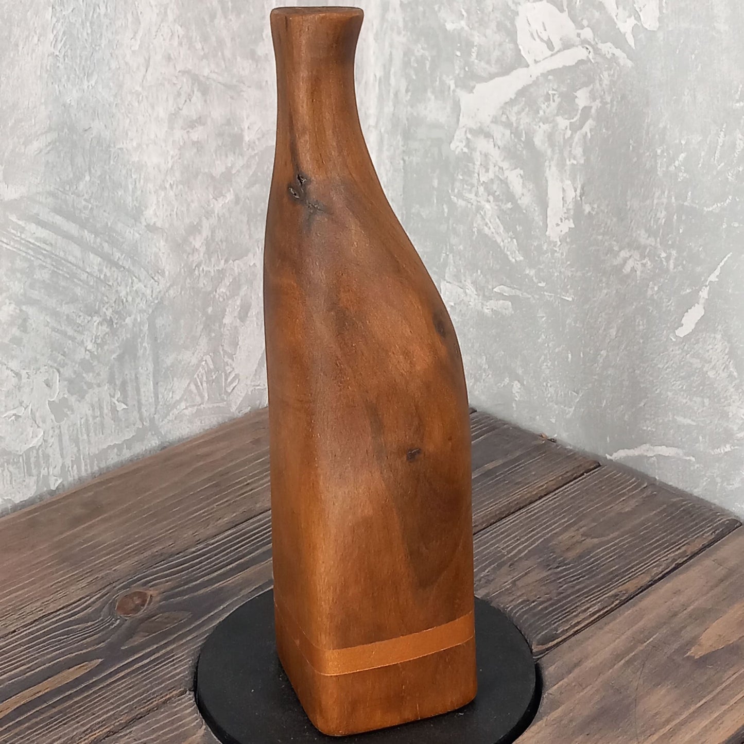 Set of 4 Gold Line Walnut Vases
