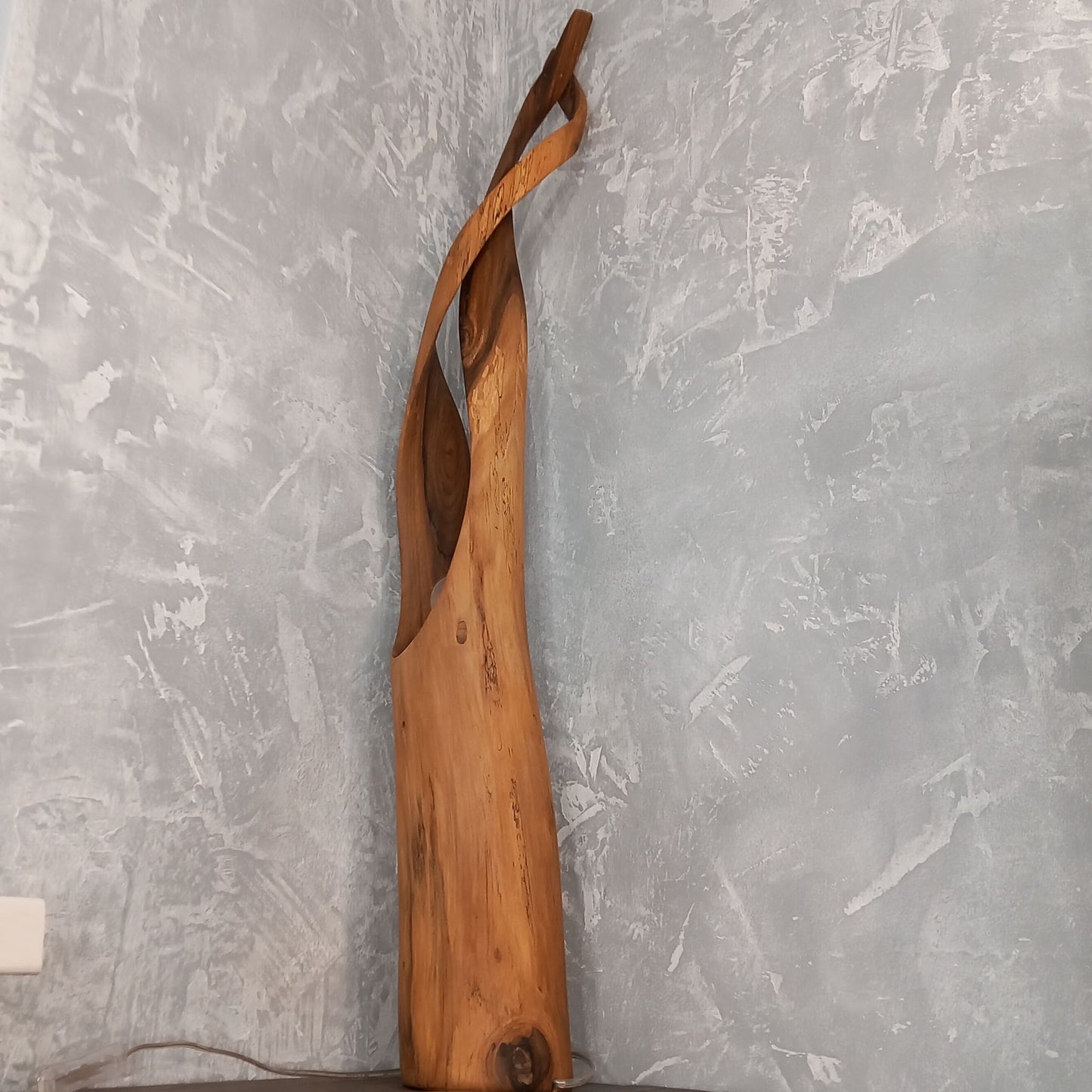 Tall Sculptural Liana Lamp