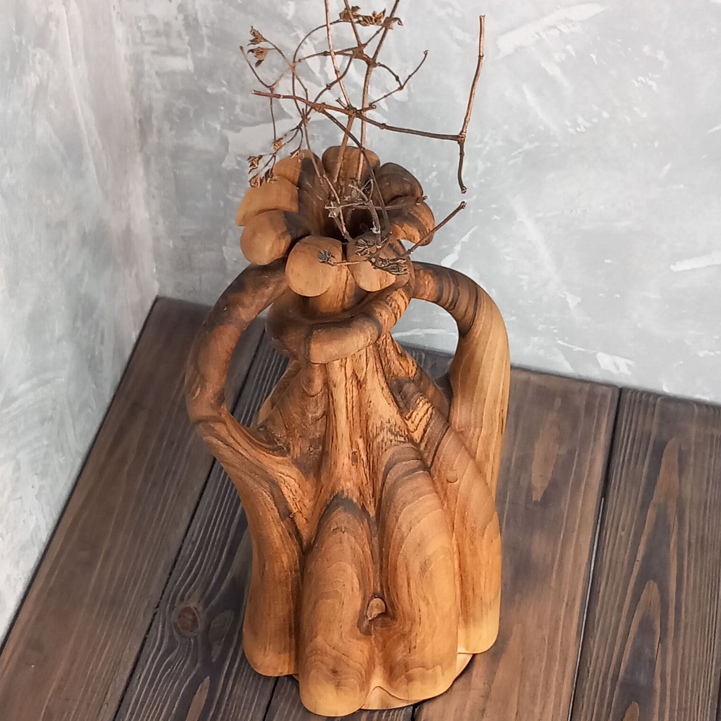 Twisted Wavy Walnut Amphora Vase