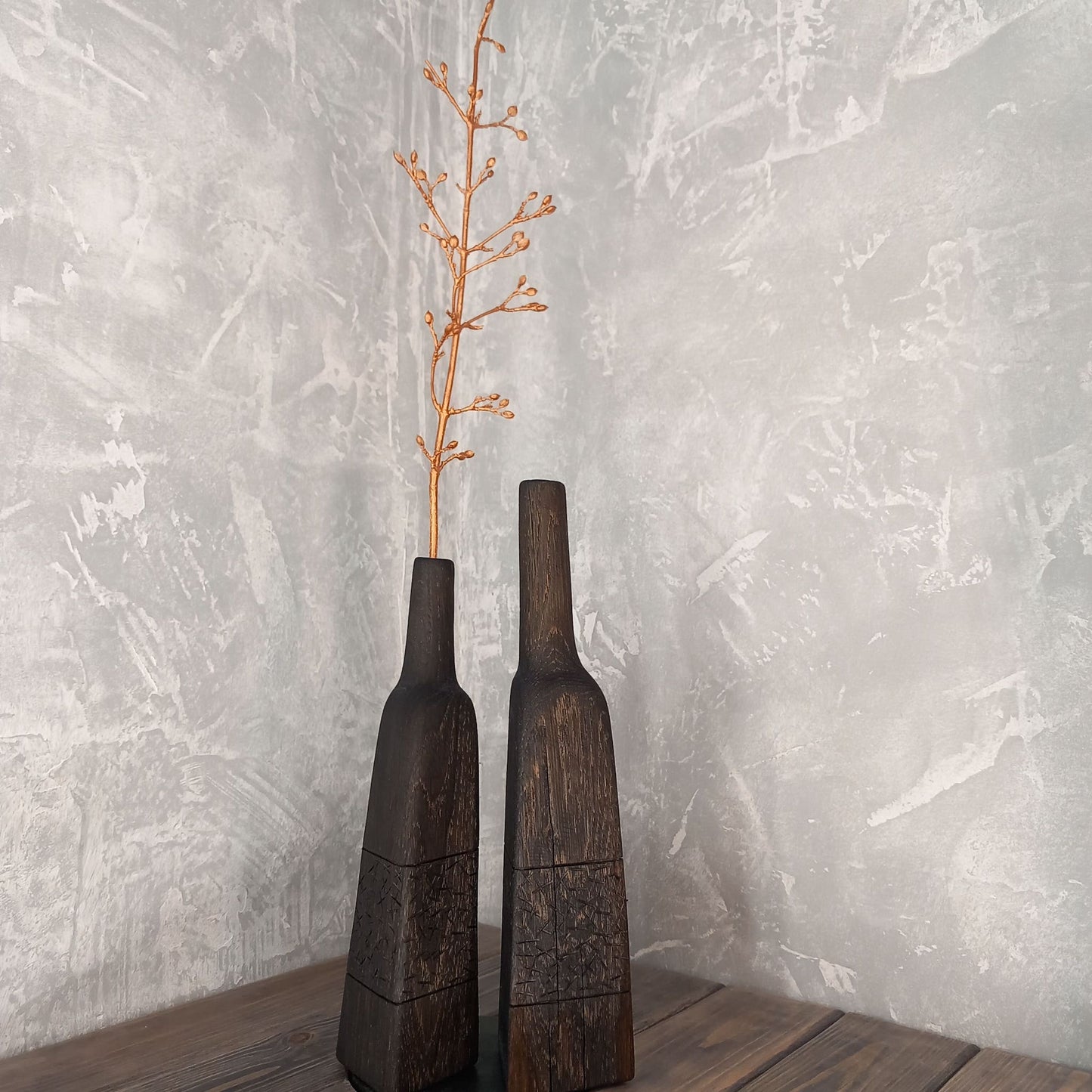 Set of 2 Oak Vases
